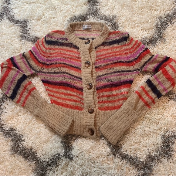 Sold! Urban Outfitters cropped sweater - Picture 6 of 7